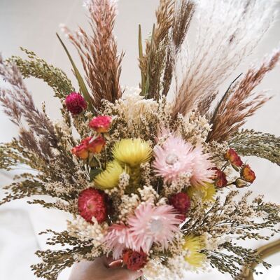 Bouquet of pink, lime green and ivory dried flowers "Cashmere collection" n° 22.