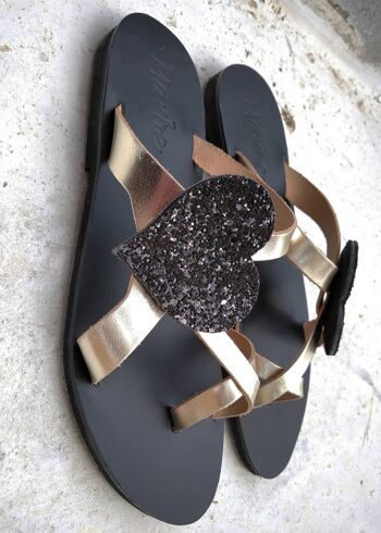 La sandale plate minimaliste faite main pour femme : Sarah 2
