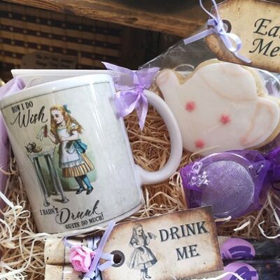 Alice in Wonderland Gift Box - "We're all mad here"