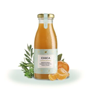 JUS DE MANDARINE ÉCOLOGIQUE AUX FEUILLES D'OLIVE, AU ROMARIN ET AU THYM 1