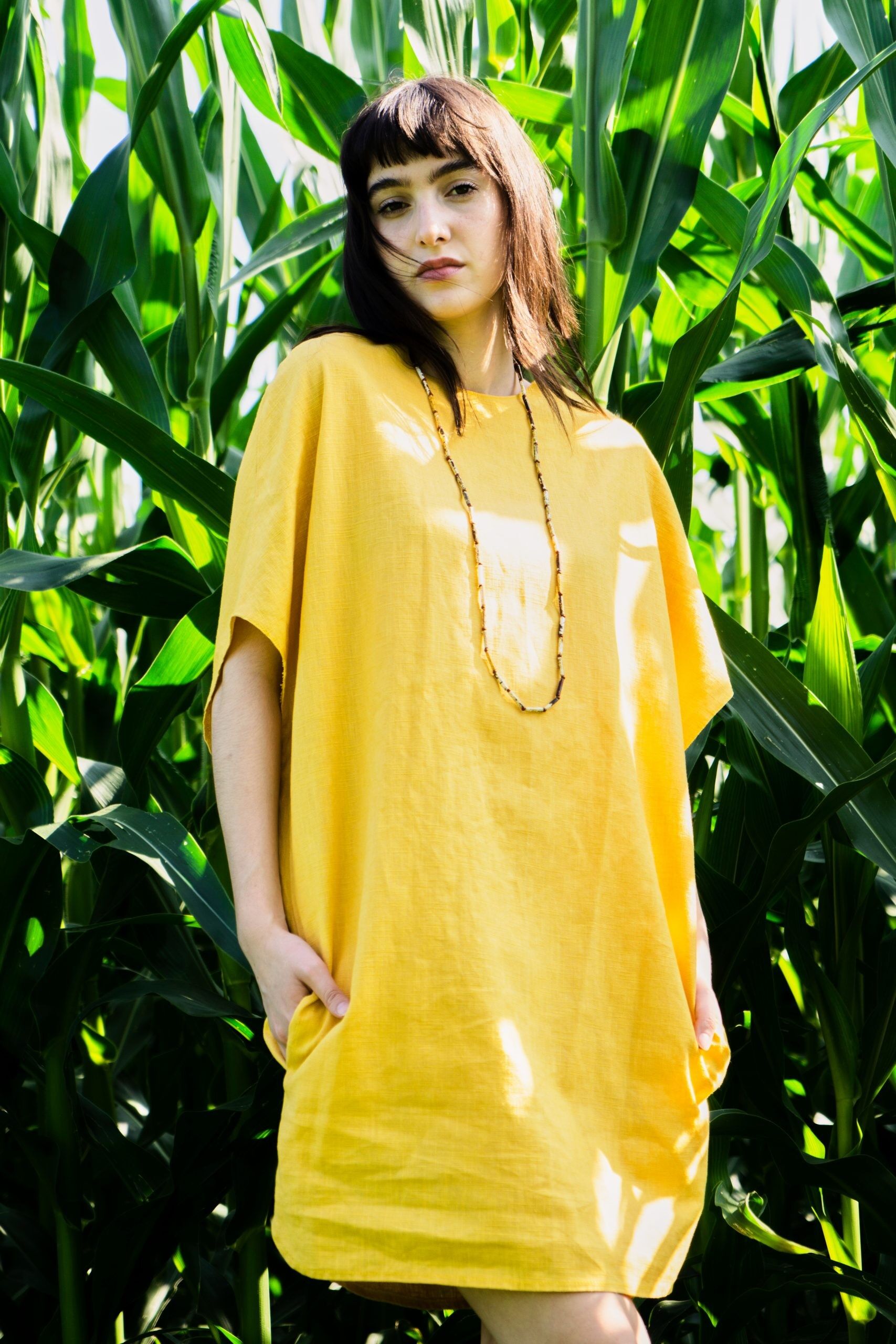 Abito Anda Organic Linen - Rosso Ciliegia