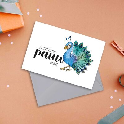 Tan orgulloso como una tarjeta de felicitación de pavo real