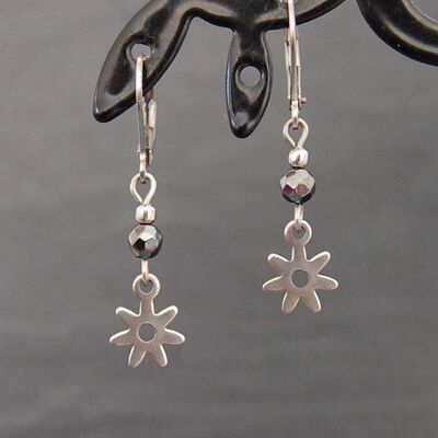 Women's stainless steel earrings, Flower and hematite