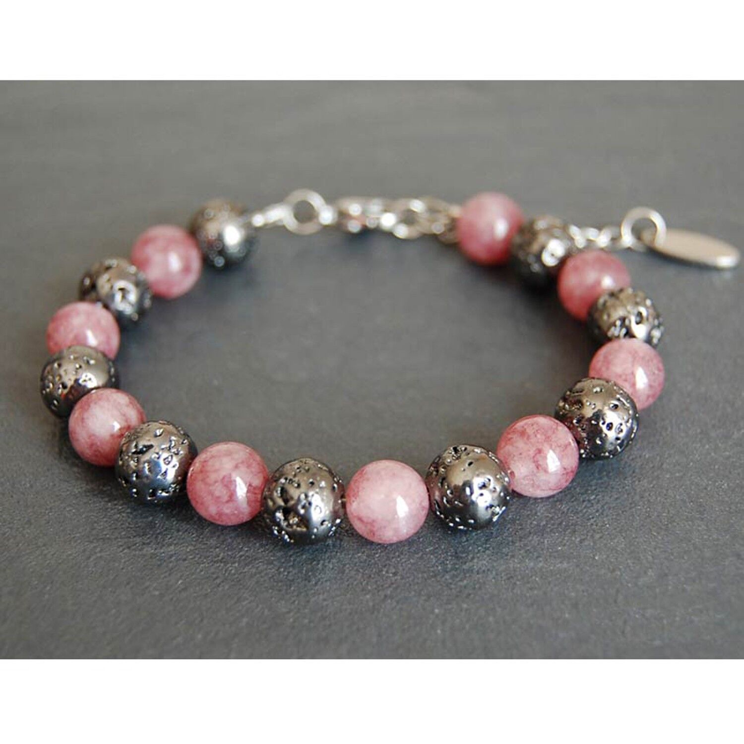 Armband aus Lepidolith und metallischem Lavastein, verstellbar