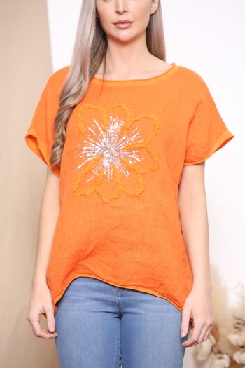 T-shirt en lin orange avec fleur à sequins 4