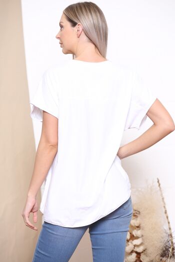T-shirt en lin blanc avec fleur à sequins 3