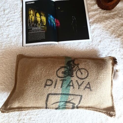 Coussin de sol en sac de cafe toile de jute recyclee vietnam pitaya