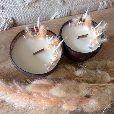 Coconut candle & dried flowers orchid scent