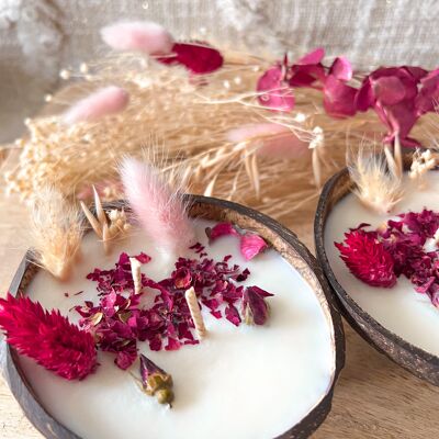 Kleine Kokosnuss- und Trockenblumenkerze mit Kirschblütenduft