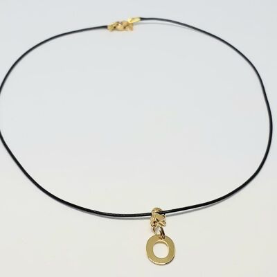 Alphabet choker letter O