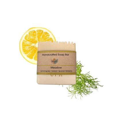 Meadow-Seifenstück – Zitronengras, Fenchel, Eisenkraut – 100 g palmenfreie Kaltprozessseife – handgefertigt in Großbritannien – Versand am selben Tag – veganfreundlich – Seife mit ätherischen Ölen