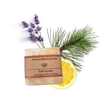 Barre de savon Eves Garden – Lavande, citronnelle, pin – 100 g de savon à froid sans palme – Fabriqué à la main au Royaume-Uni – Expédition le jour même – Vegan Friendly – ​​Savon aux huiles essentielles 1