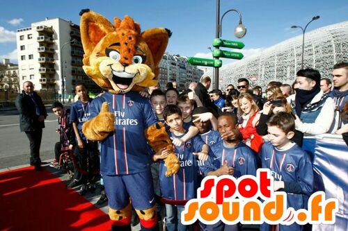 Costume de mascotte personnalisable de lynx orange, avec des yeux bleus.