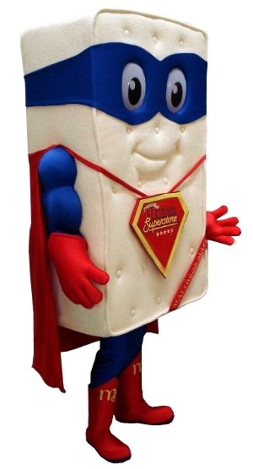 Costume de mascotte personnalisable de matelas géant habillé en super-héros.