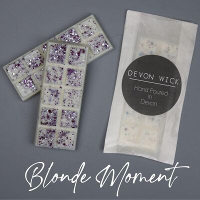 Blonde Moment Snap Bar