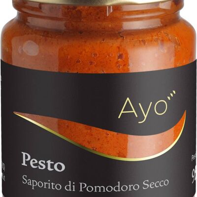 Pesto saporito di pomodoro secco