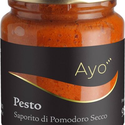 Leckeres Pesto aus getrockneten Tomaten