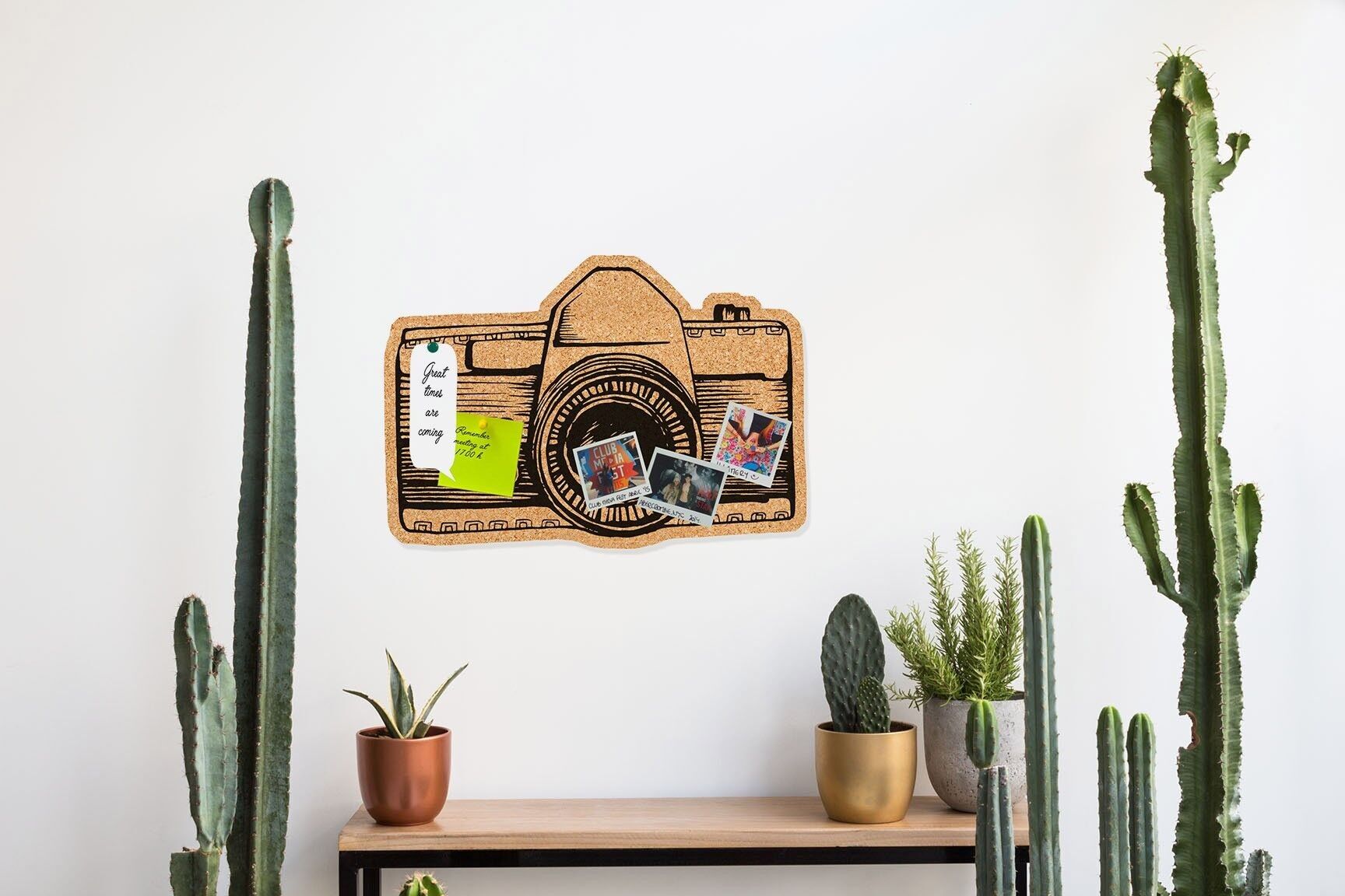 Korkwand 70x50 Form (Kamera)