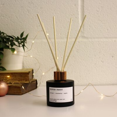 Winter Berry Christmas Reed Diffuser