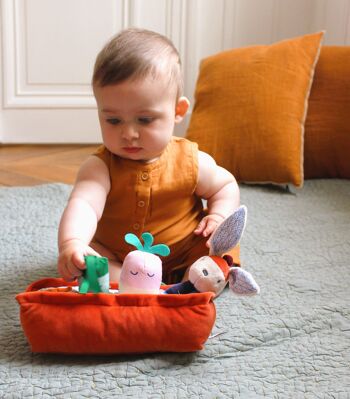 Early learning and handling toy: GABIN LAPIN's vegetable garden. 25 cm long, bell, rustling paper, Pouet ... 6