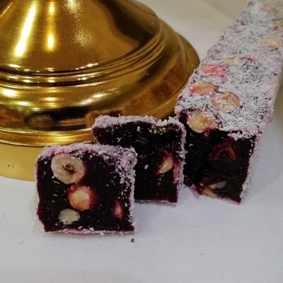 Blueberry with Hazelnut Square Turkish Delight - 250 Gr