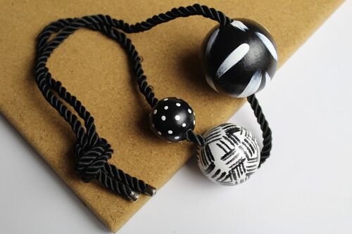 3 ball necklace #03 ,