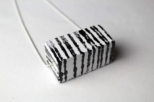 Cuboid  horizontal large necklace - stripes ,