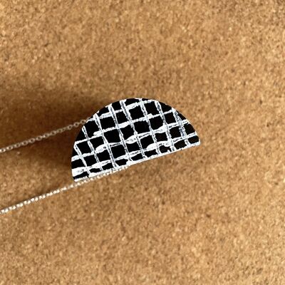 Semi circle  in grid single pendant necklace ,