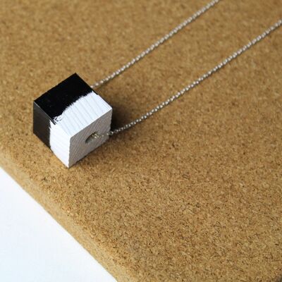 Small square necklace assorted - ombre ,