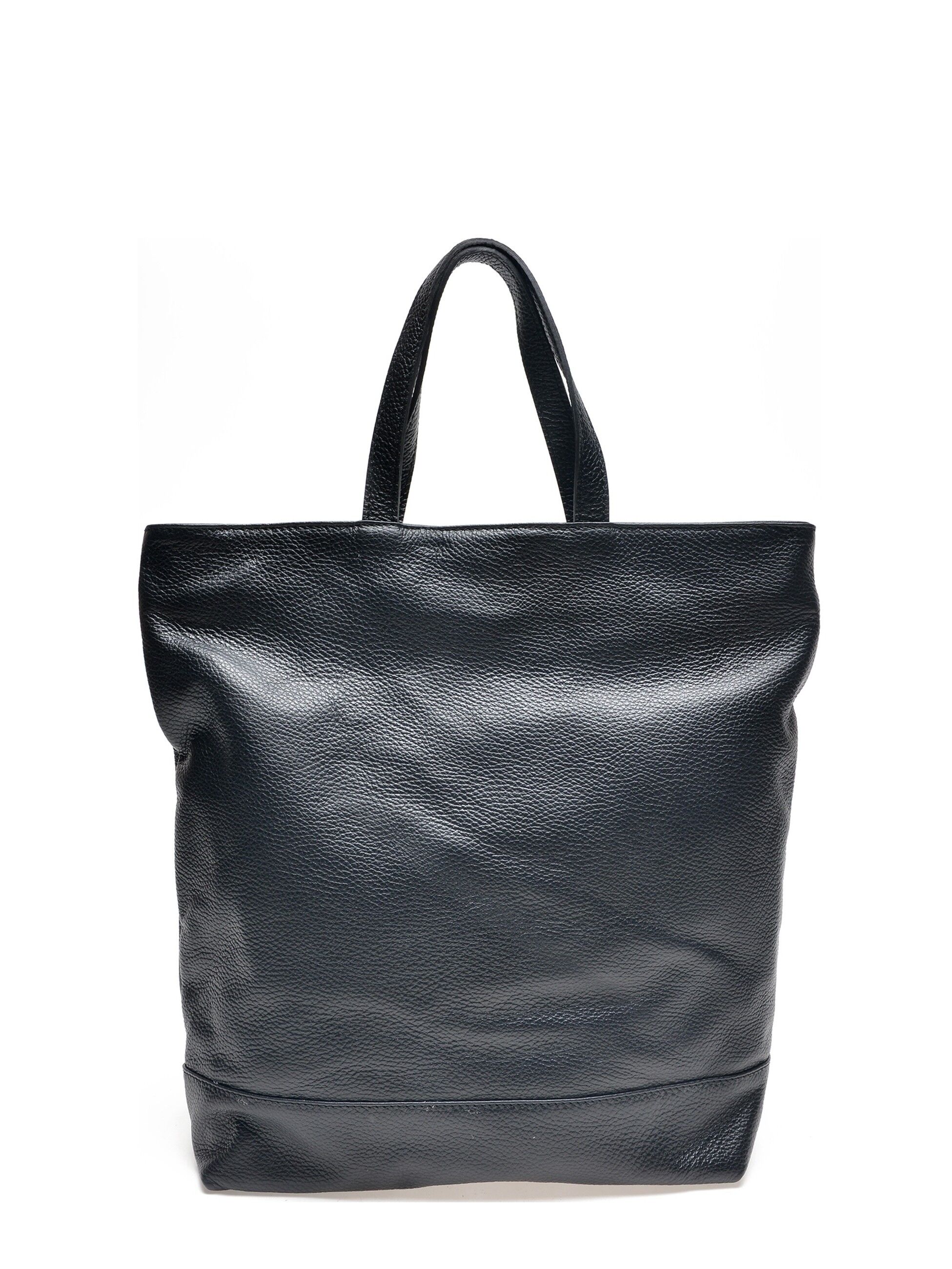 SS22 IR 1530_NERO_Zaino