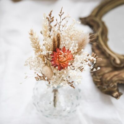 Set aus einer kleinen Kugelvase und ihrem Trockenblumenstrauß "Cashmere Collection" Nr. 12.