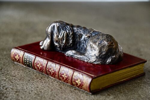 Spaniel on Book Paperweight Bronzed TAN LEATHER
