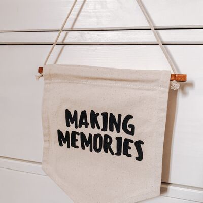 Making Memories canvas flag /banner /pendant