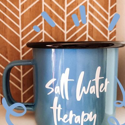 Taza de esmalte azul Terapia de agua salada