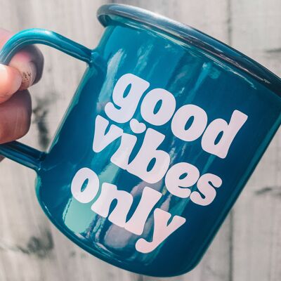 Tazza smaltata verde acqua solo Good Vibes