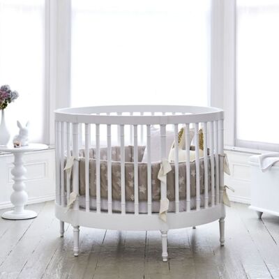 Louis Round Cot