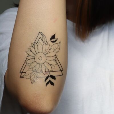 Geographic sunflower b&w temporary tattoo