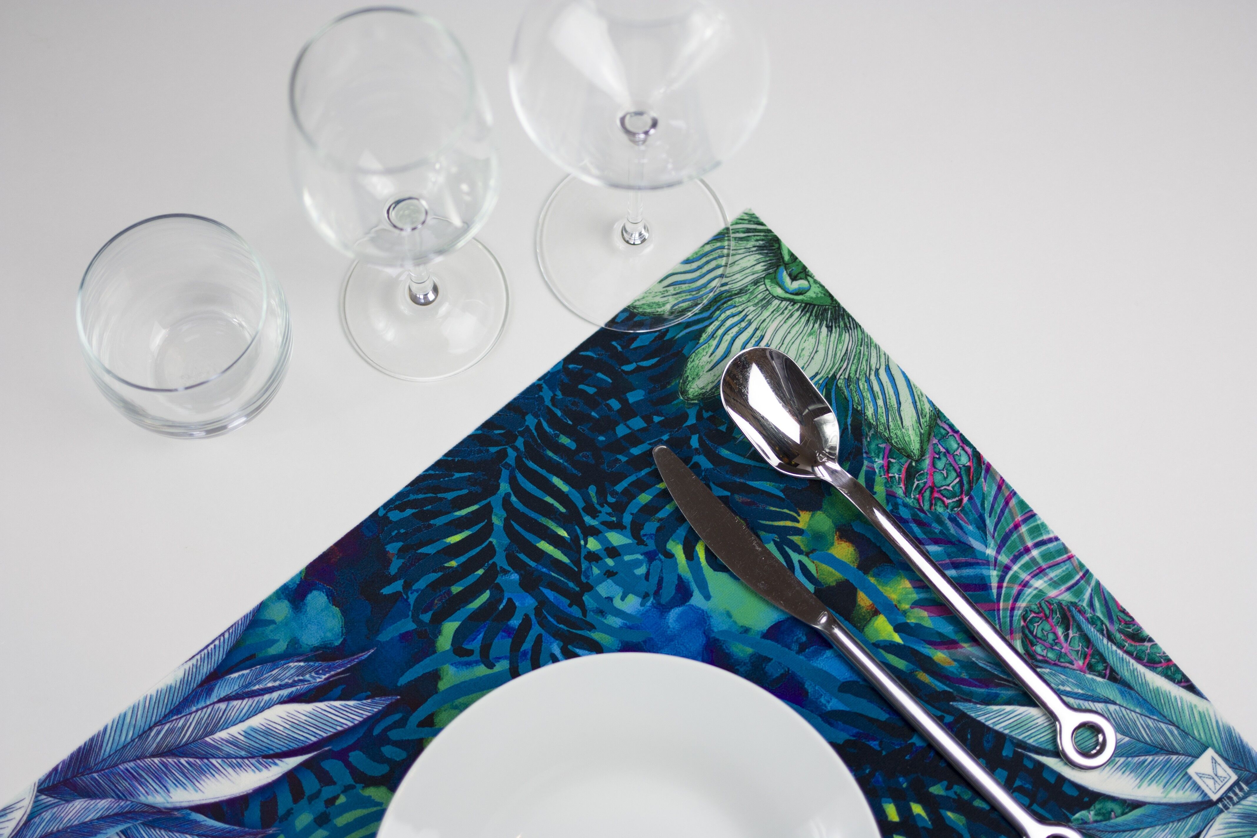 Mantel individual híbrido