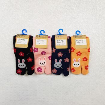 Chaussettes Japonaises Tabi Enfants en Coton et Motif Lapin Fleur chat Made in Japon Taille Fr 31 - 37 1