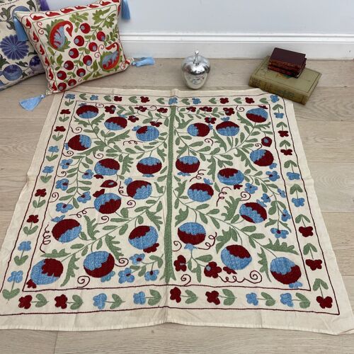 Uzbeki Suzani Hand Embroidered Textile Wall Hanging | Home Décor | Square | 100cm x 100cm SUZ1205010