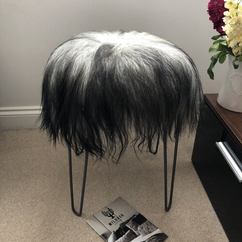 Icelandic Sheepskin Roundie Seat Cover Natural Grey Long 35cm