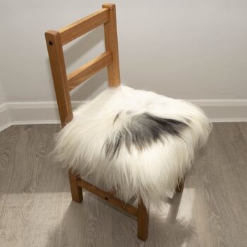 Housse de siège carrée en peau de mouton islandais 37 cm blanc et gris naturel 2