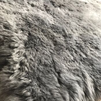 Magnifique tapis islandais en peau de mouton Cool Grey Shorn 50mm Bords droits Rectangulaire TOUTES LES TAILLES DISPONIBLES - 3' x 5' 9