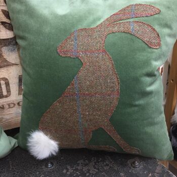 Harrold le Hare Lop Eared Islay Tweed Coussin Campagne - 55cm x 55cm 3
