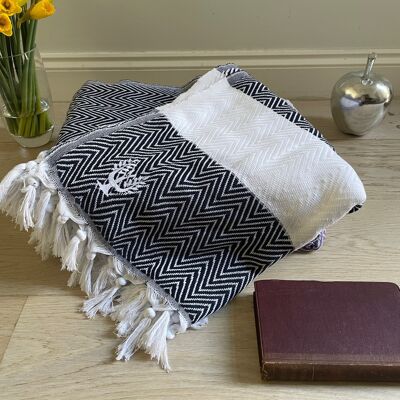 Chevron Organic Cotton Heavyweight Throw - Navy