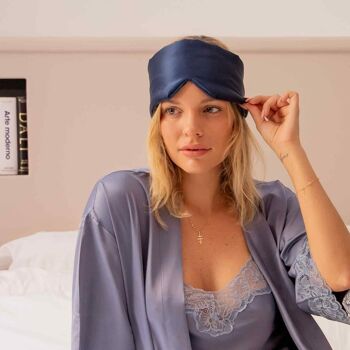 Midnight Blue Silk Pillowcase for Luxurious Deep Sleep – Drowsy