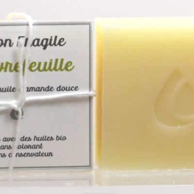 Savon  artisanal FRAGILE - Chèvrefeuille (Amande douce)