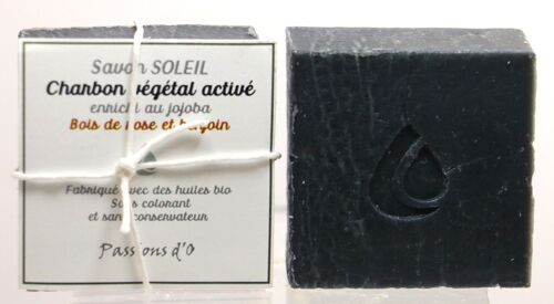 Savon artisanal SOLEIL - Charbon végétal activé (Jojoba)*