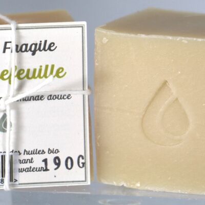 Savon artisanal FRAGILE - Chèvrefeuille (Amande douce) -+/- 200g