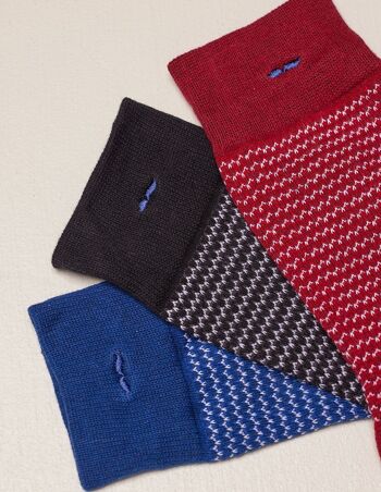 Pack de 3 Chaussettes - Bleu, rouge et noir 3